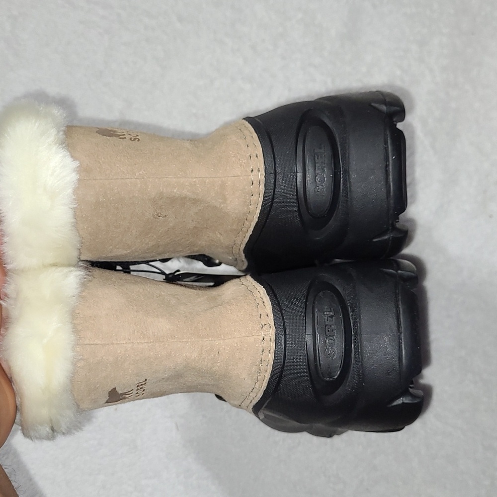 Sorel Snow Angel Lace-Up Waterproof Boots Size 8 and 7 - Picture 5 of 9